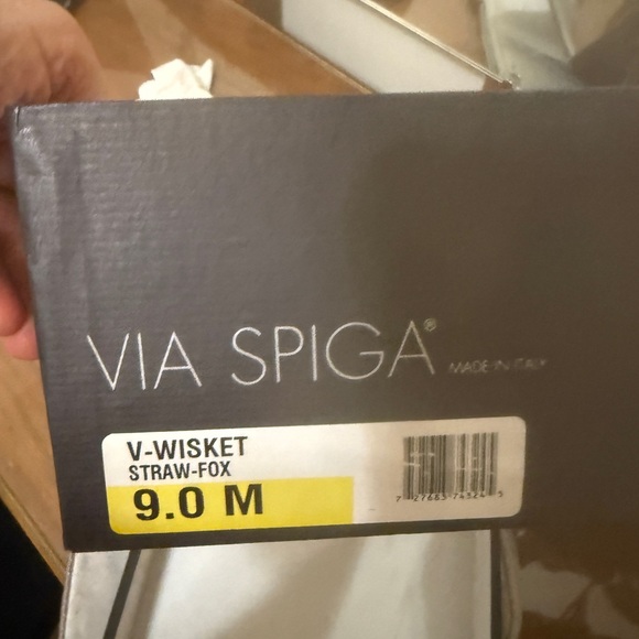 VIA SPIGA ** Patent Leather Heels  ** Ankle Strap - Picture 7 of 8